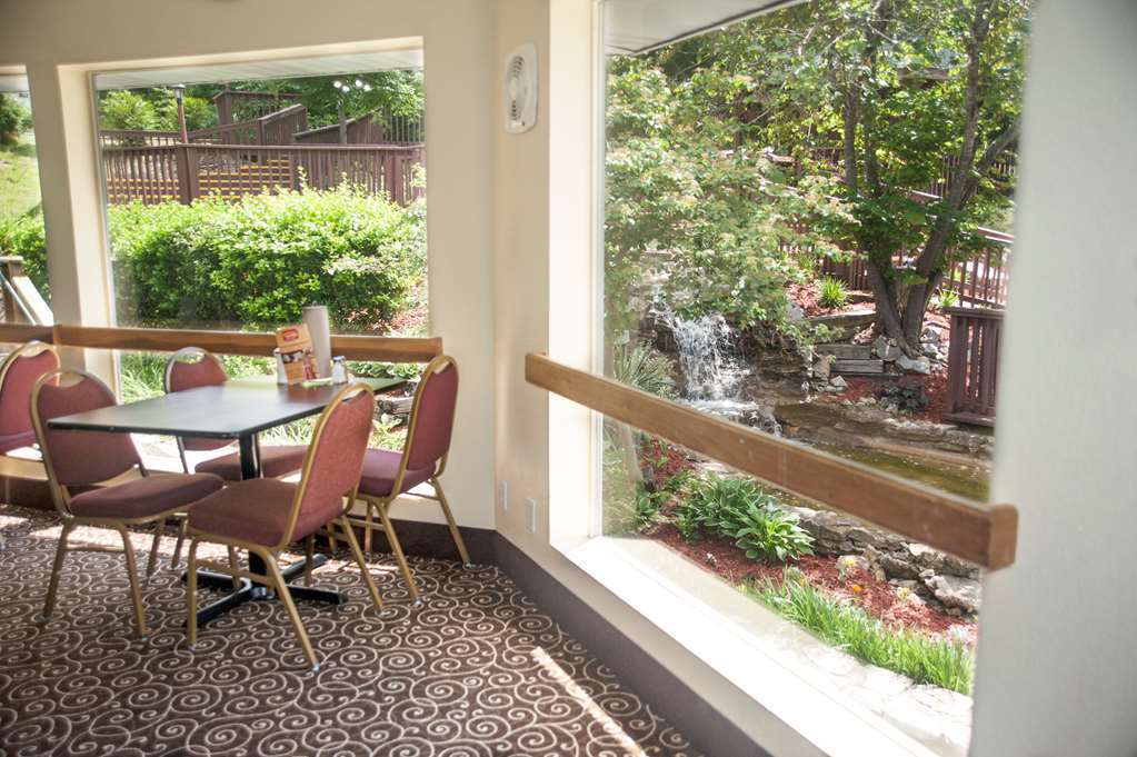 The Stone Castle Hotel & Conference Center 브랜슨 레스토랑 사진