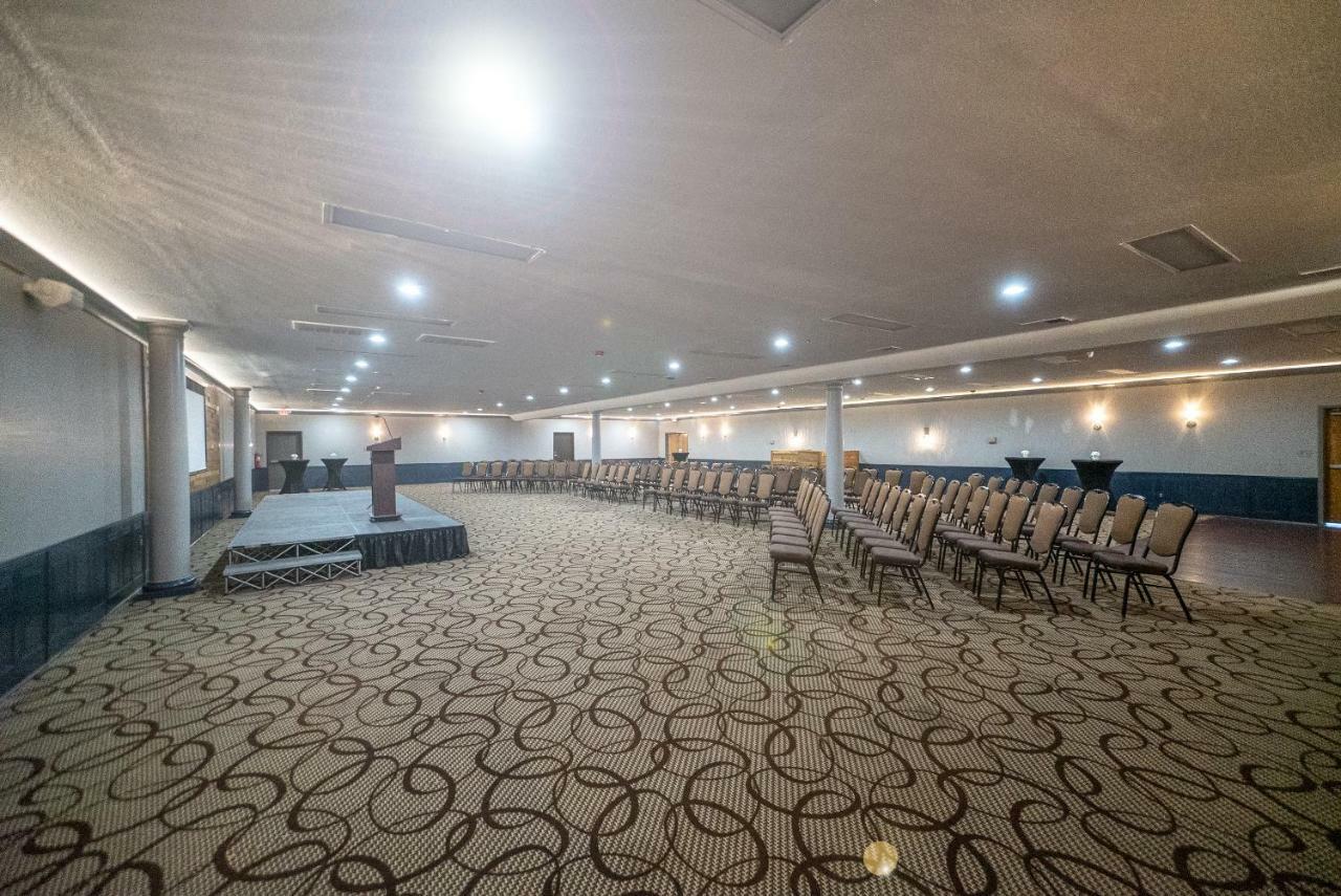 The Stone Castle Hotel & Conference Center 브랜슨 외부 사진